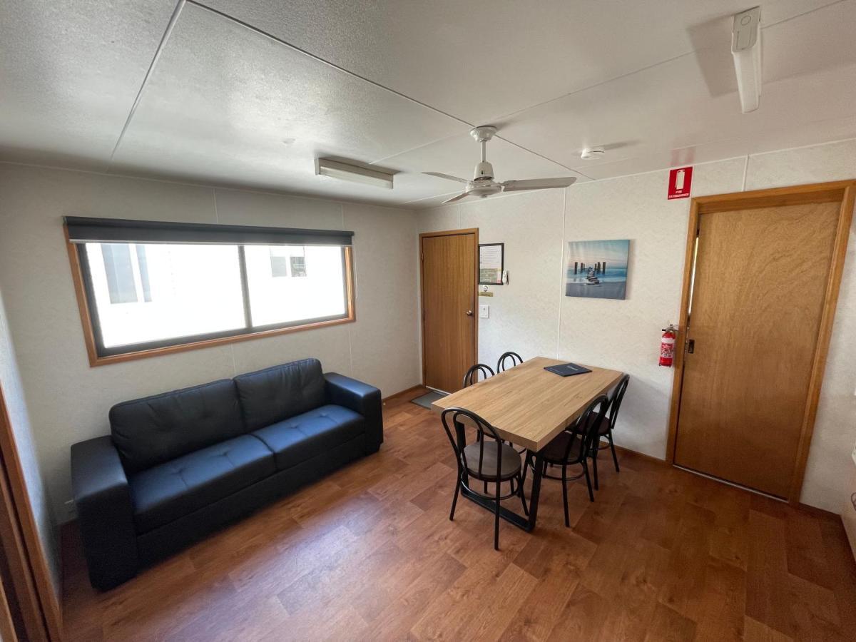 Acacia Caravan Park & Holiday Units Ararat Exterior photo